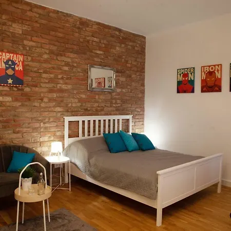 Apartment Marvel *